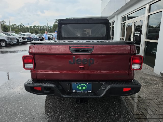 Used 2021 Jeep Gladiator Sport AWD/4WD image 8