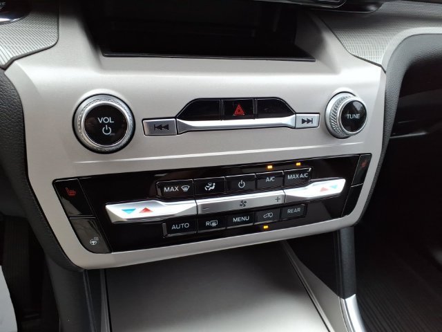 Certified 2023 Ford Explorer XLT w/ Equipment Group 202A AWD/4WD image 20