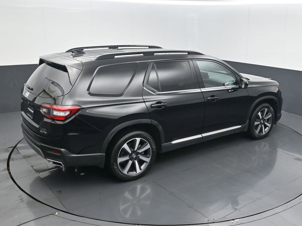 Used 2023 Honda Pilot Elite image 21
