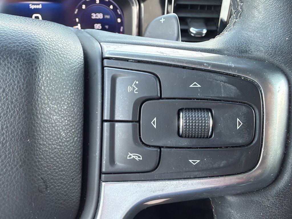 Used 2024 Chevrolet Silverado 1500 LTZ AWD/4WD image 15