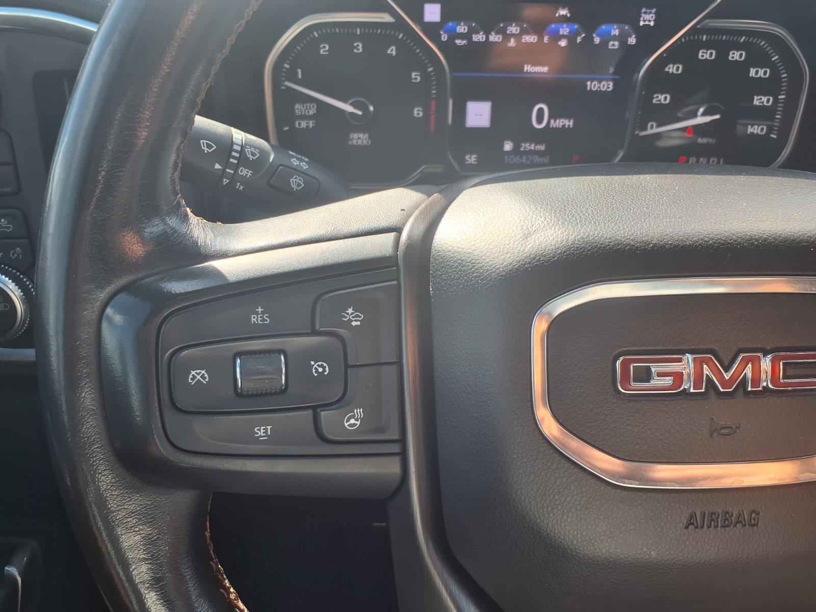 Used 2019 GMC Sierra 1500 AT4 w/ AT4 Premium Package AWD/4WD image 15