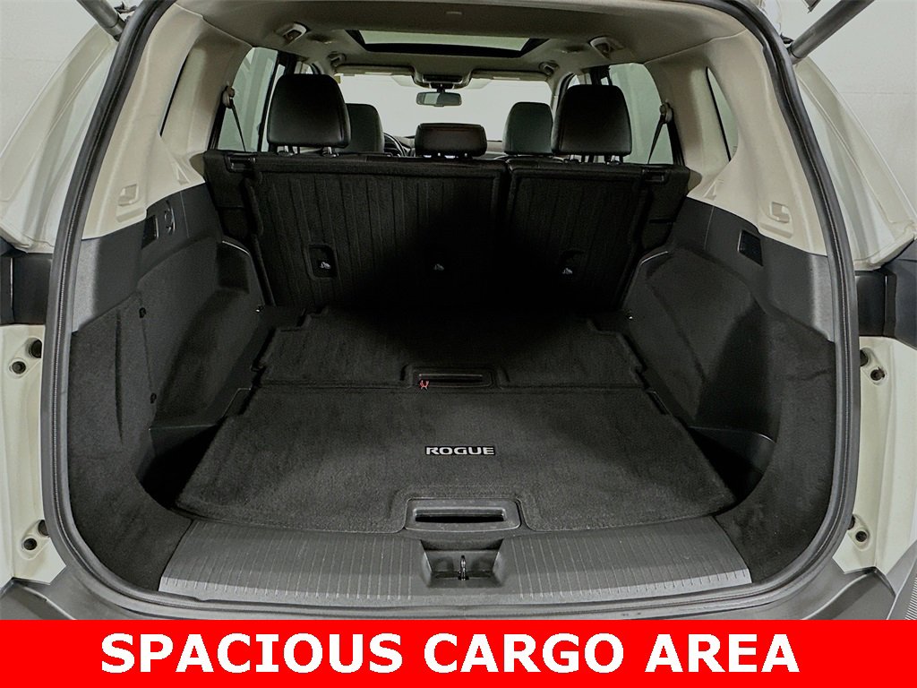 Used 2022 Nissan Rogue Platinum w/ Head-Up Display Package image 10