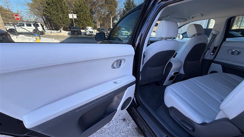 Used 2023 Hyundai Ioniq 5 SEL image 17