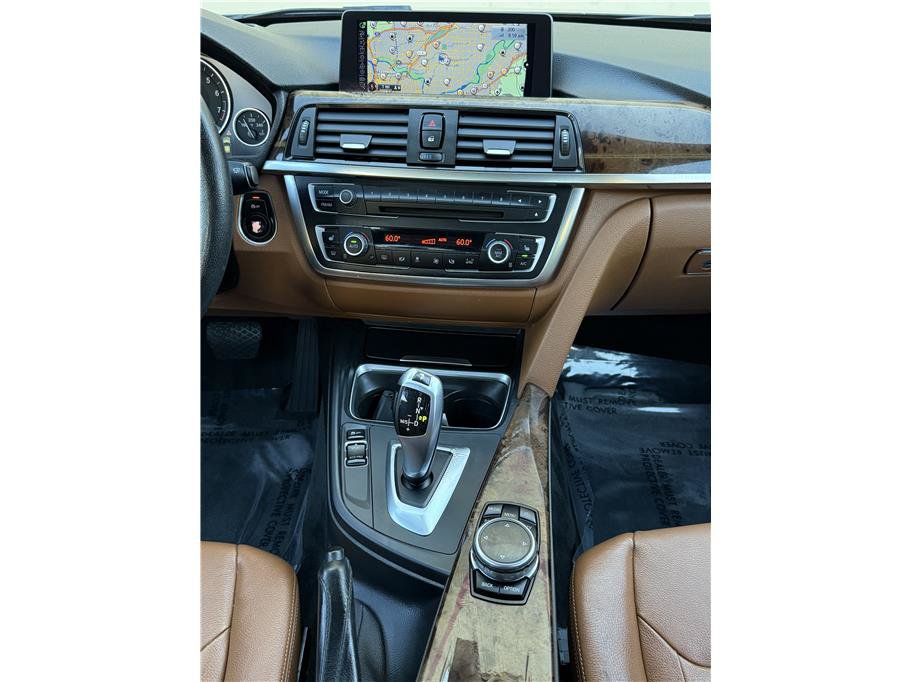 Used 2014 BMW 328i Sedan RWD image 11