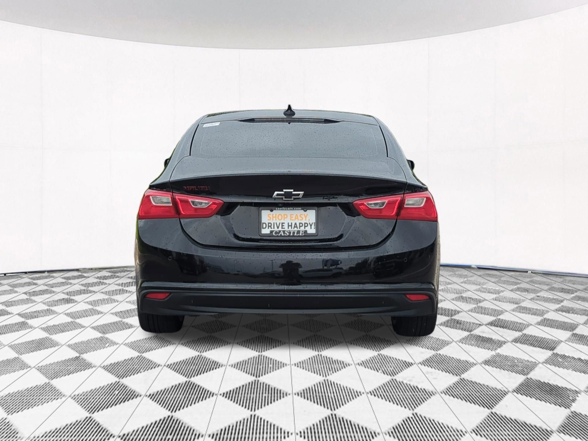 Used 2018 Chevrolet Malibu LT w/ Driver Confidence Package FWD image 5