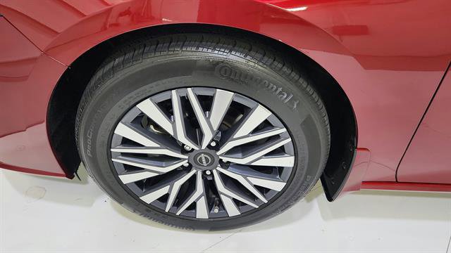 Certified 2024 Nissan Altima 2.5 SV FWD image 34