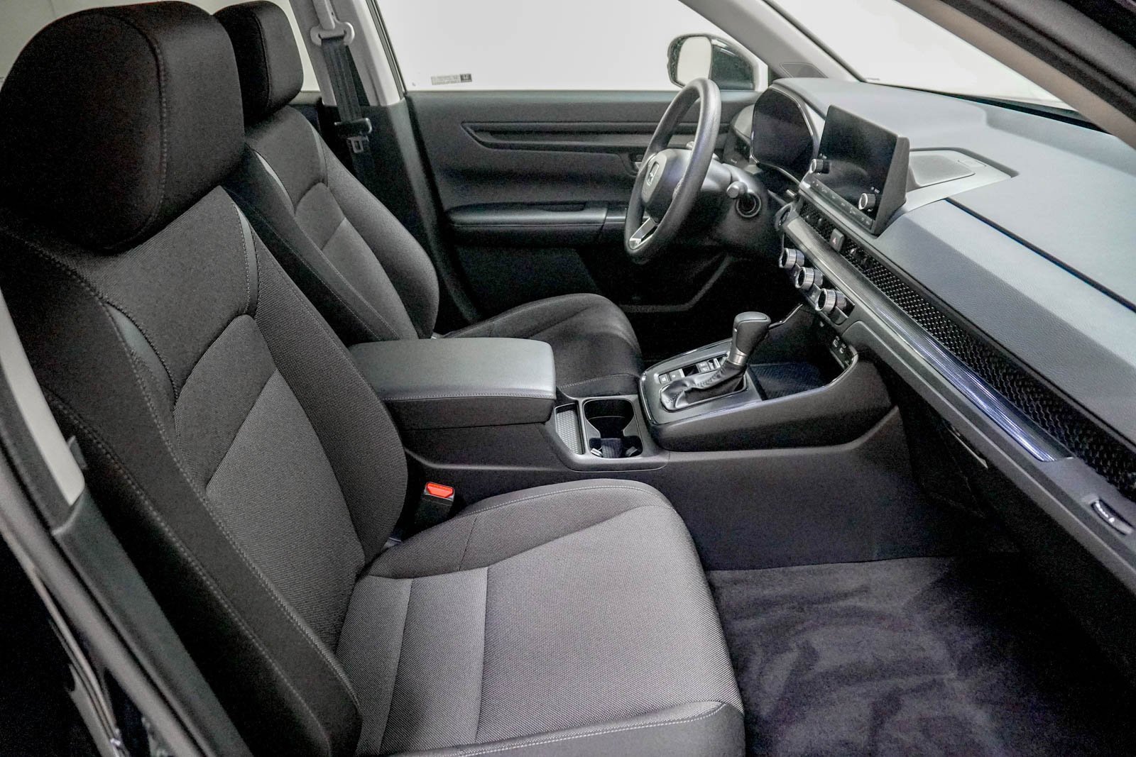 Certified 2025 Honda CR-V EX image 30