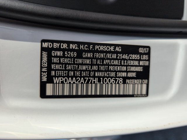 Used 2017 Porsche Panamera image 25