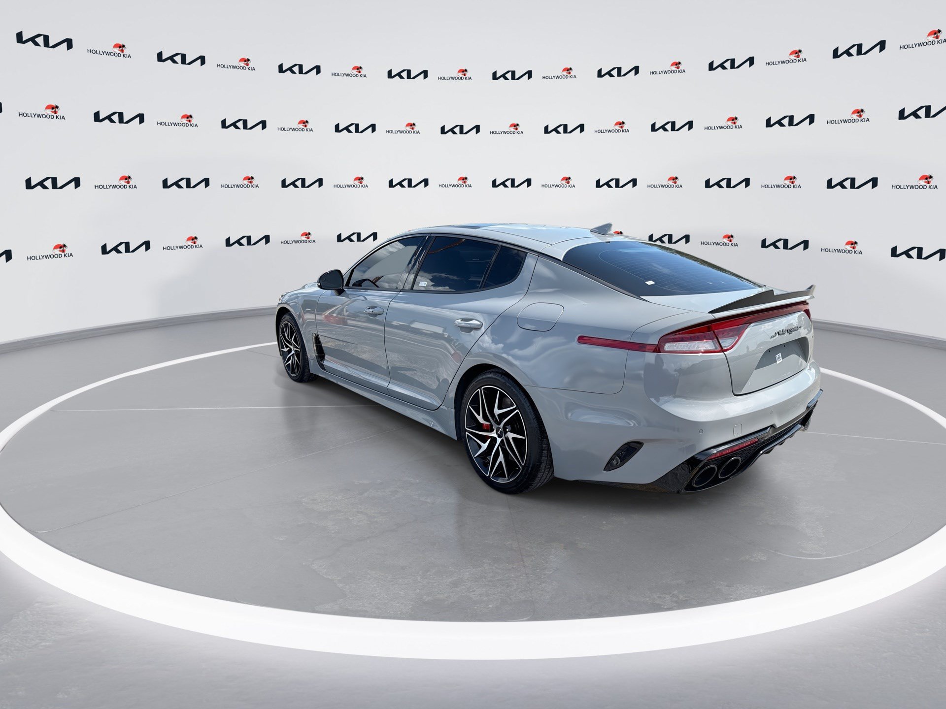 Used 2023 Kia Stinger GT-Line w/ Sun & Sound Package RWD image 6