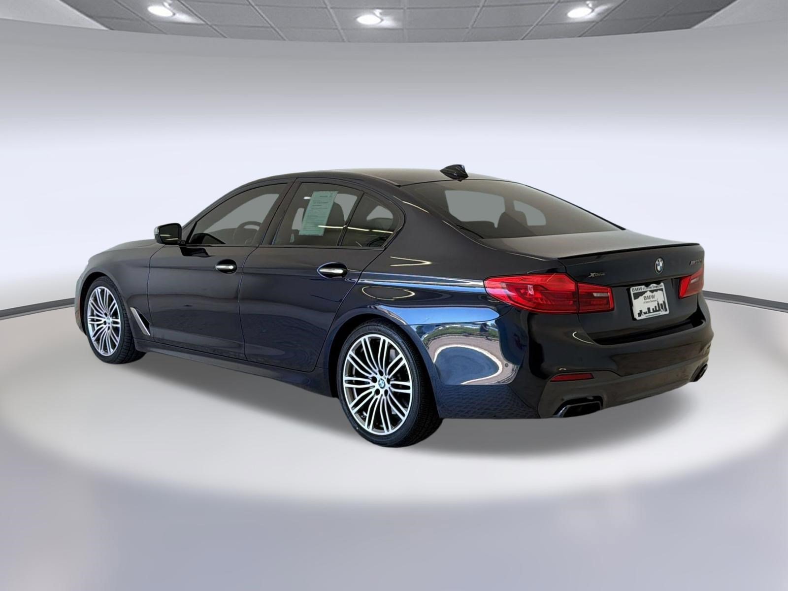 Used 2018 BMW M550i xDrive w/ Driving Assistance Package AWD/4WD image 3