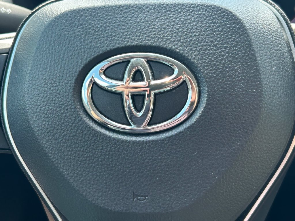 Used 2024 Toyota RAV4 XLE Premium FWD image 36