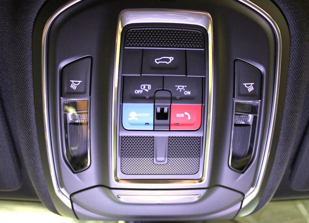 New 2025 Jeep Grand Cherokee L Limited w/ Black Appearance Package image 29