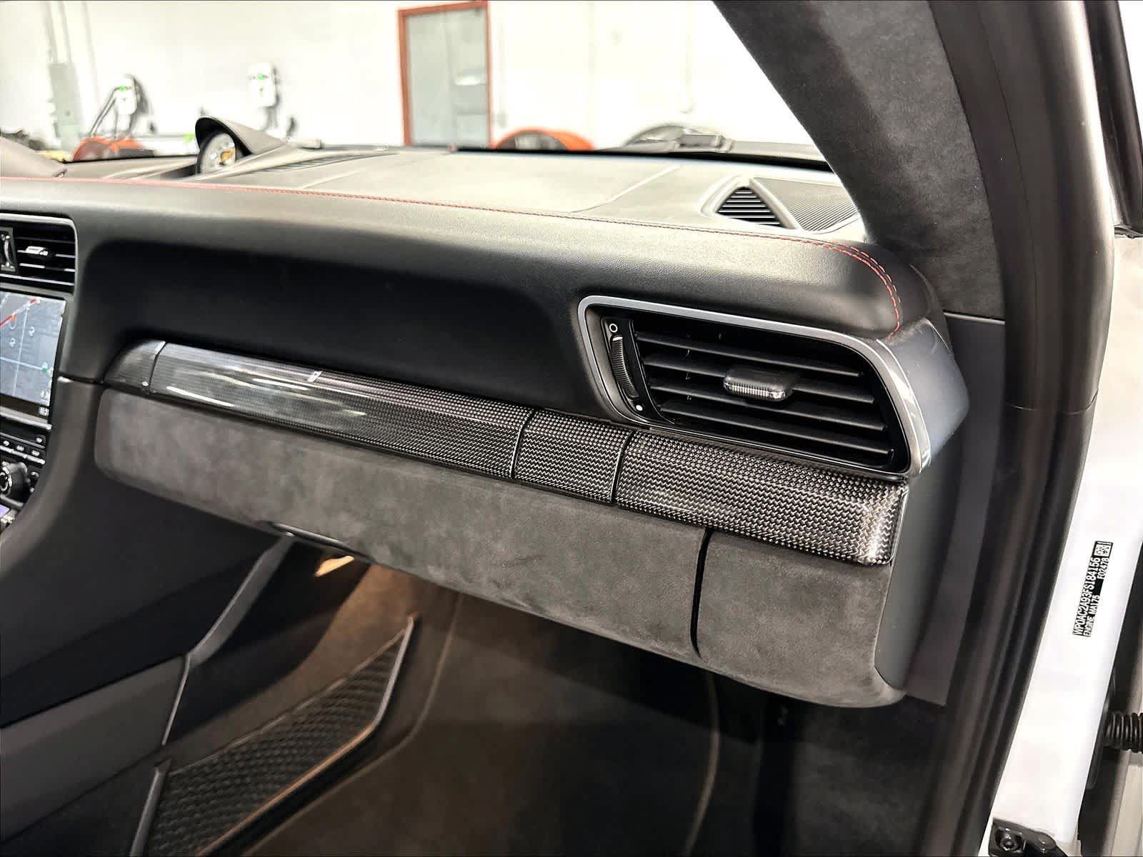 Used 2015 Porsche 911 GT3 RWD image 17