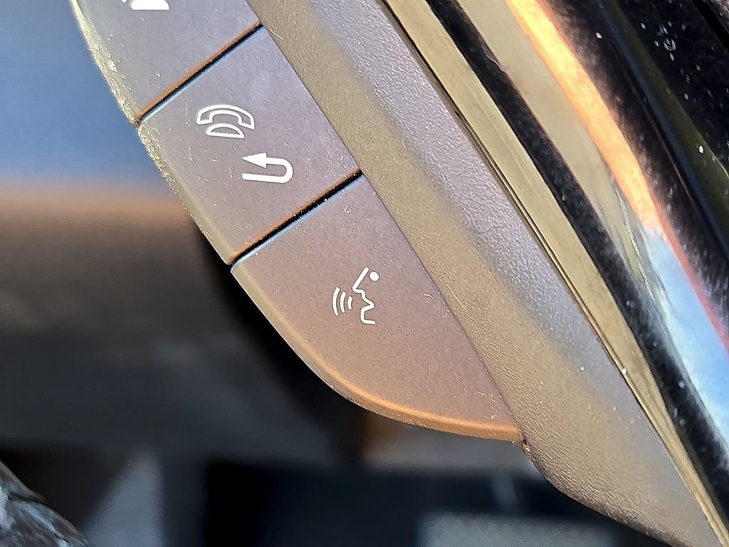 Used 2021 Honda HR-V EX-L image 27