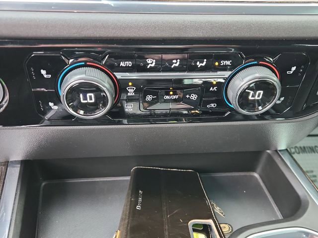 Used 2023 Chevrolet Silverado 1500 LT Trail Boss w/ LPO, Dark Essentials Package image 19