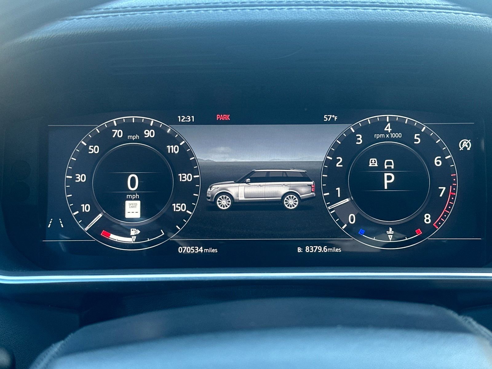 Used 2020 Land Rover Range Rover HSE image 29