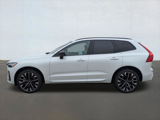 New 2026 Volvo XC60 B5 Ultra w/ Climate Package PRO AWD/4WD image 3