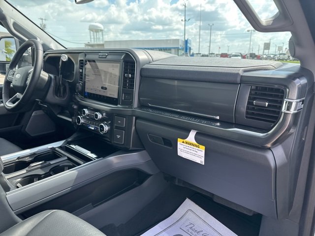 New 2025 Ford F250 Lariat w/ Lariat Ultimate Package image 10