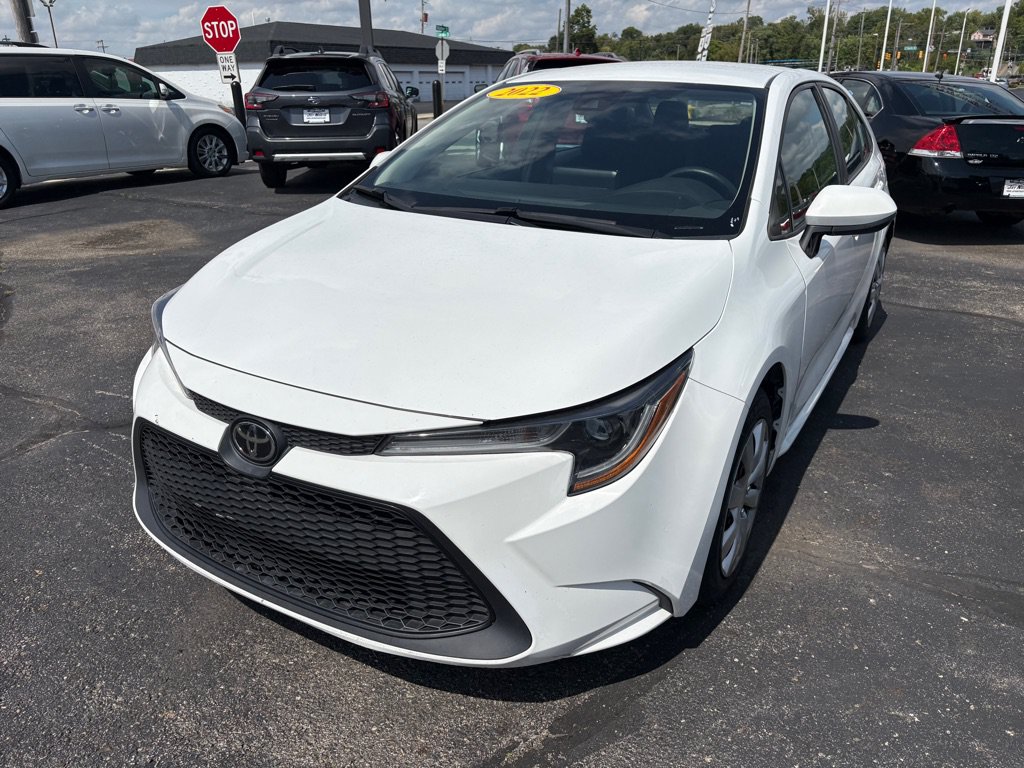 Used 2022 Toyota Corolla LE FWD image 6