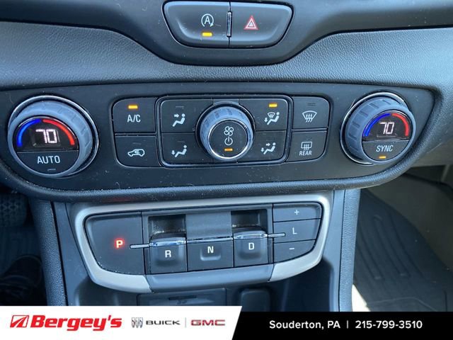 Certified 2023 GMC Terrain Denali w/ Denali Premium Package AWD/4WD image 39