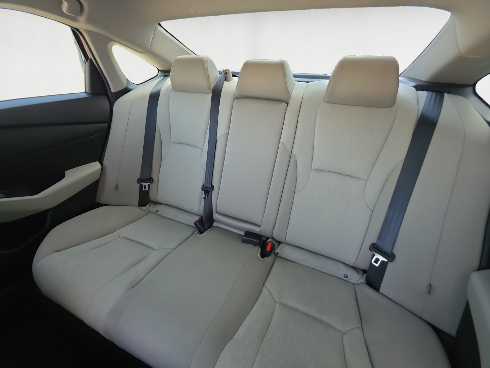 Used 2025 Honda Accord SE image 13