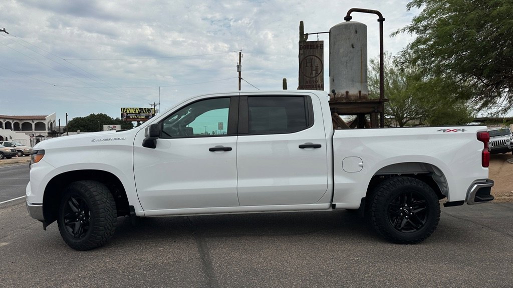 Used 2023 Chevrolet Silverado 1500 LS w/ WT Value Package image 2