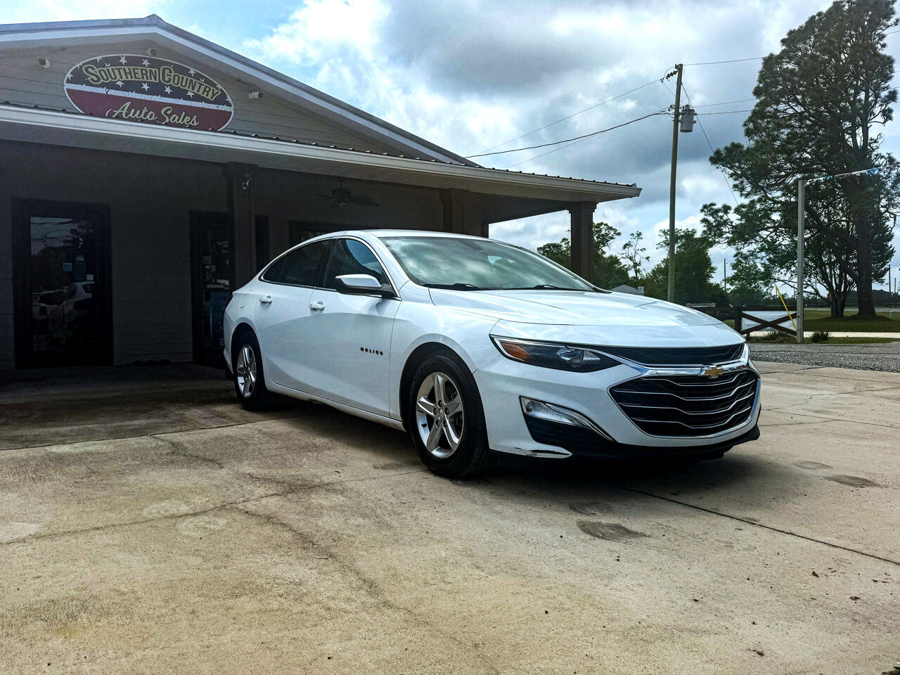 Used 2022 Chevrolet Malibu LS w/ Driver Confidence Package