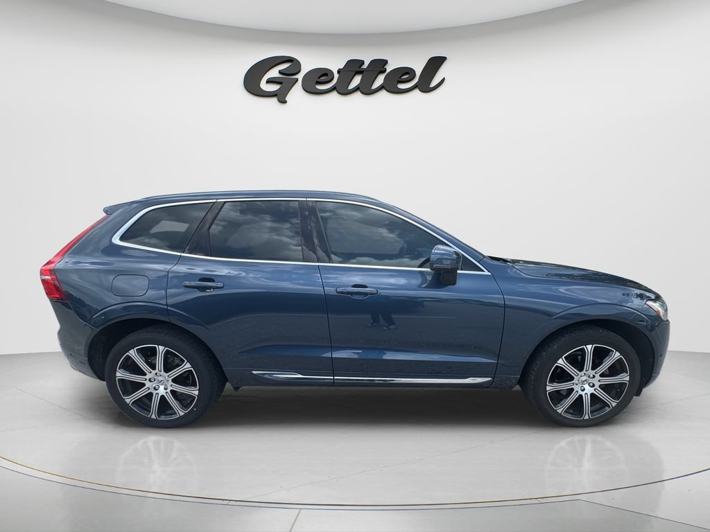 Used 2021 Volvo XC60 T5 Inscription w/ Advanced Package AWD/4WD image 4