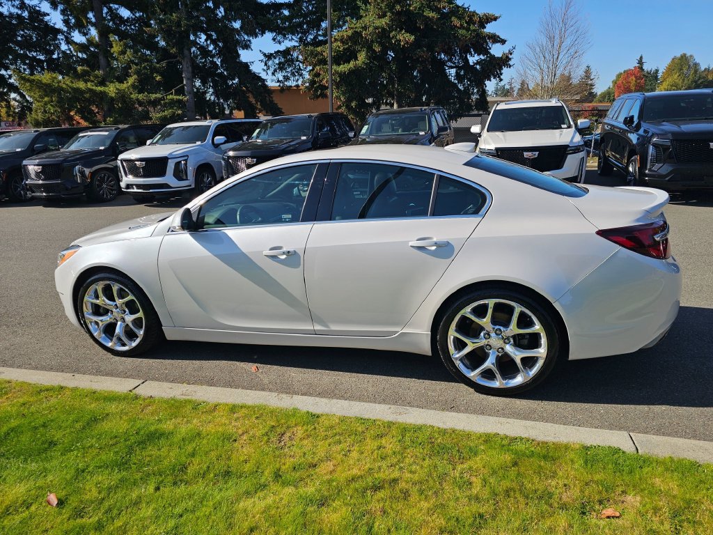 Used 2017 Buick Regal GS w/ Driver Confidence Package #2 AWD/4WD image 4