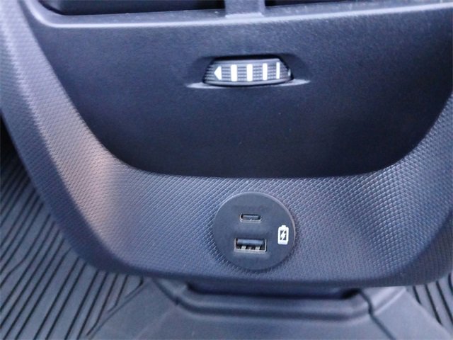 Used 2022 Ford Mustang Mach-E Premium image 17