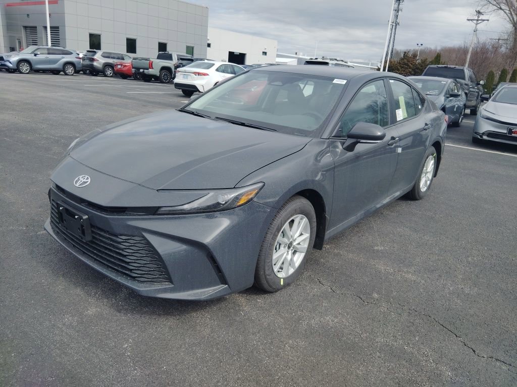 New 2026 Toyota Camry LE image 2