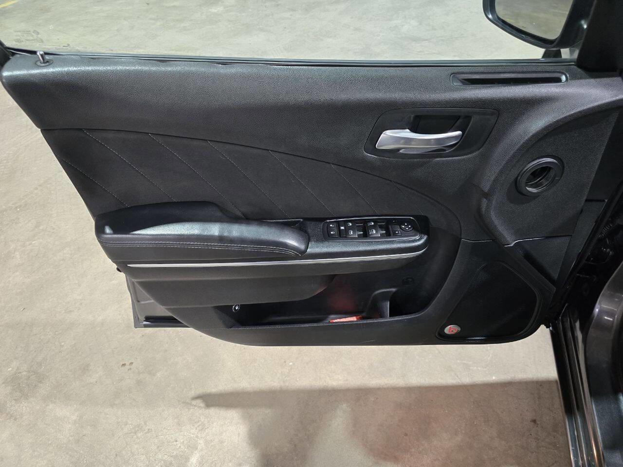 Used 2015 Dodge Charger SXT w/ Rallye Group image 26