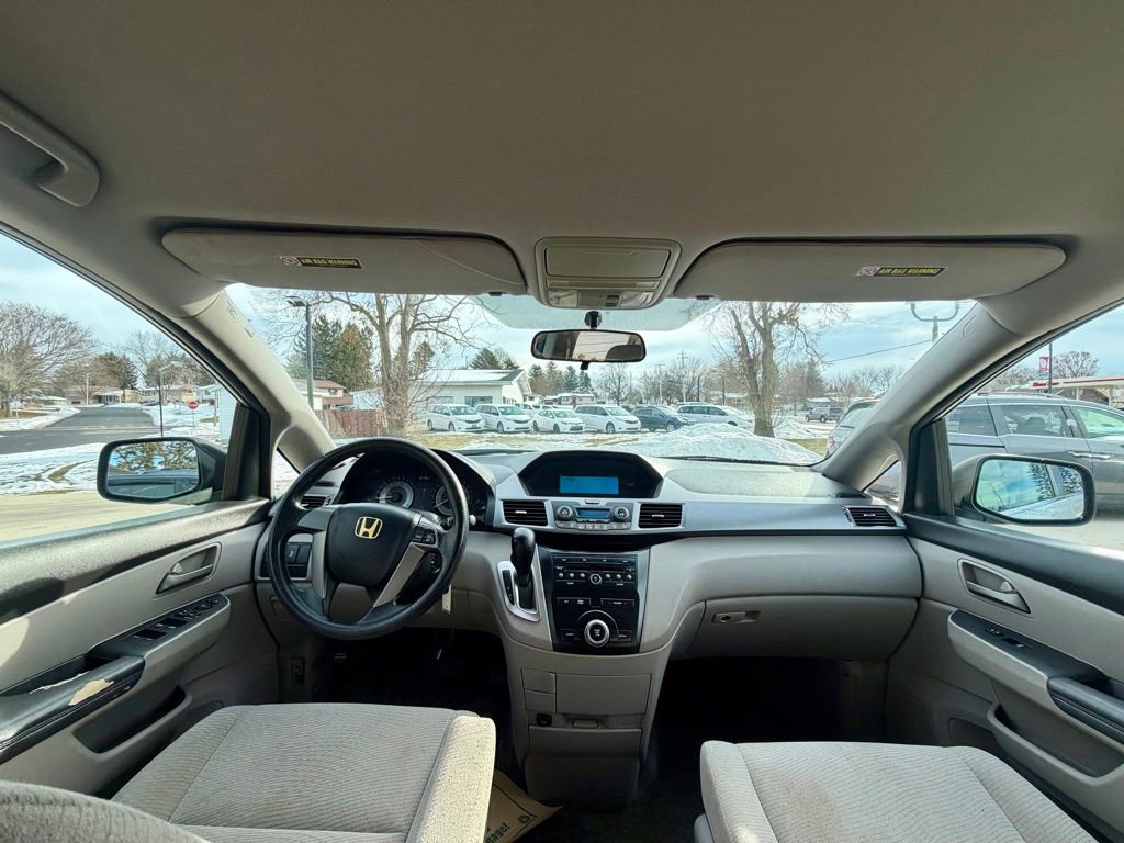 Used 2011 Honda Odyssey LX image 13