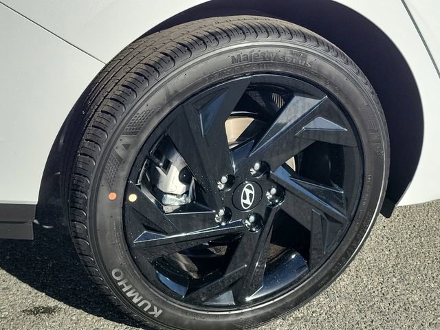 New 2026 Hyundai Elantra Sport image 25