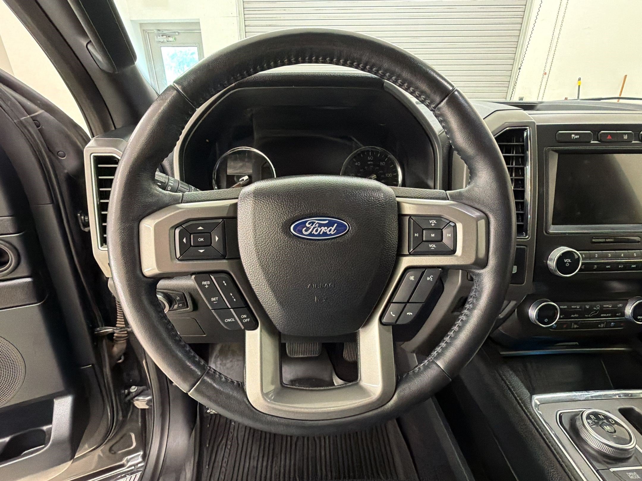 Used 2021 Ford Expedition Max XLT RWD image 31