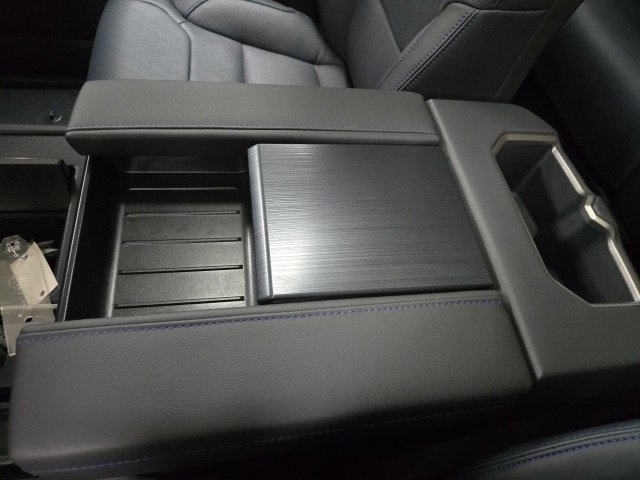 New 2026 Toyota Tundra Platinum w/ TRD Off-Road Package AWD/4WD image 30
