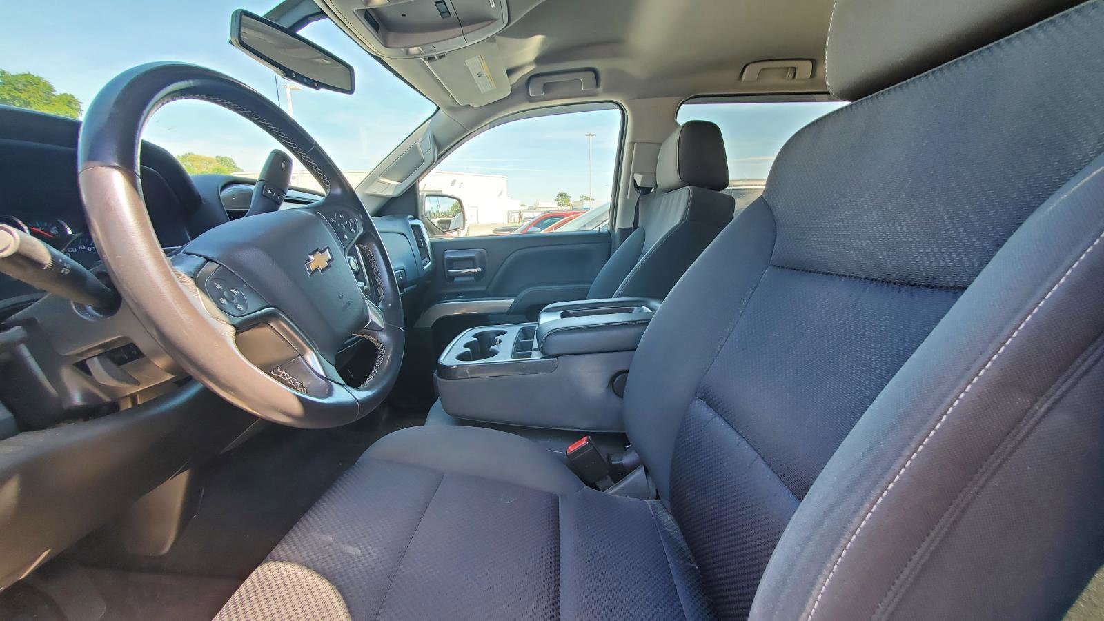 Used 2018 Chevrolet Silverado 1500 LT w/ All Star Edition image 3