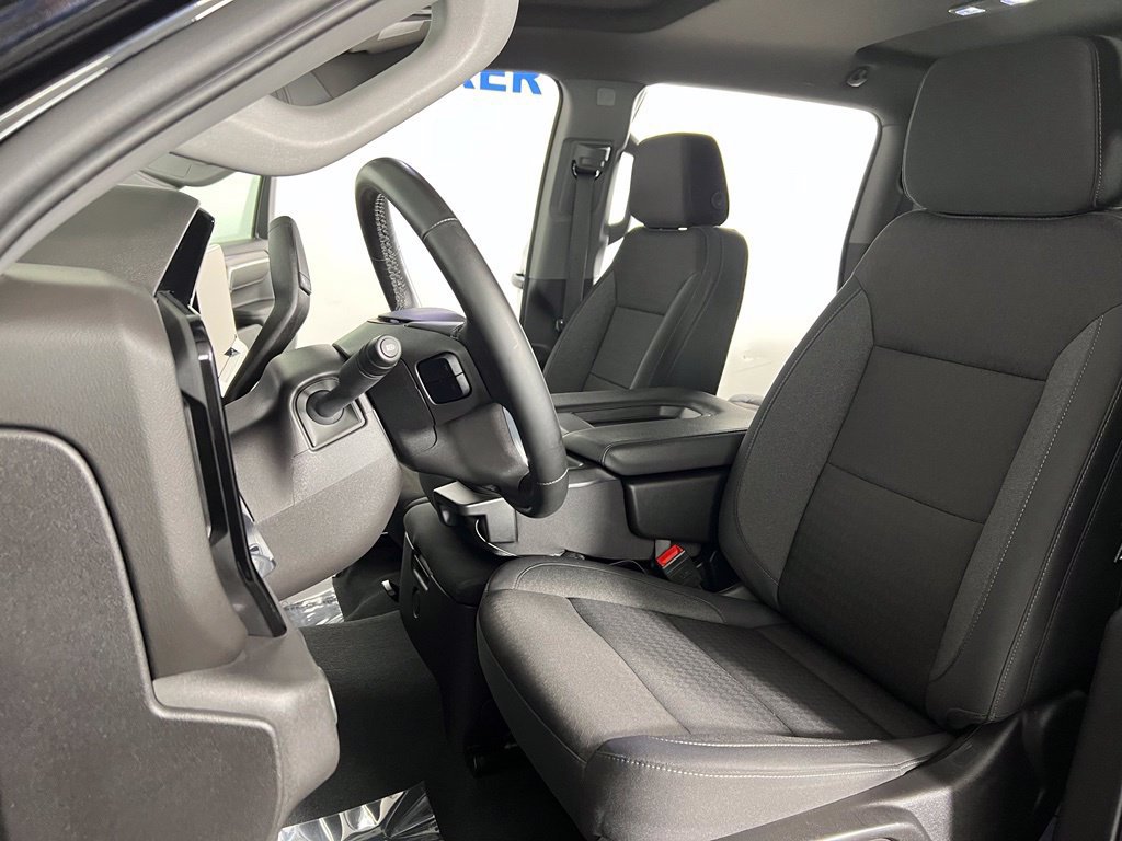 Certified 2024 Chevrolet Silverado 1500 LT AWD/4WD image 19
