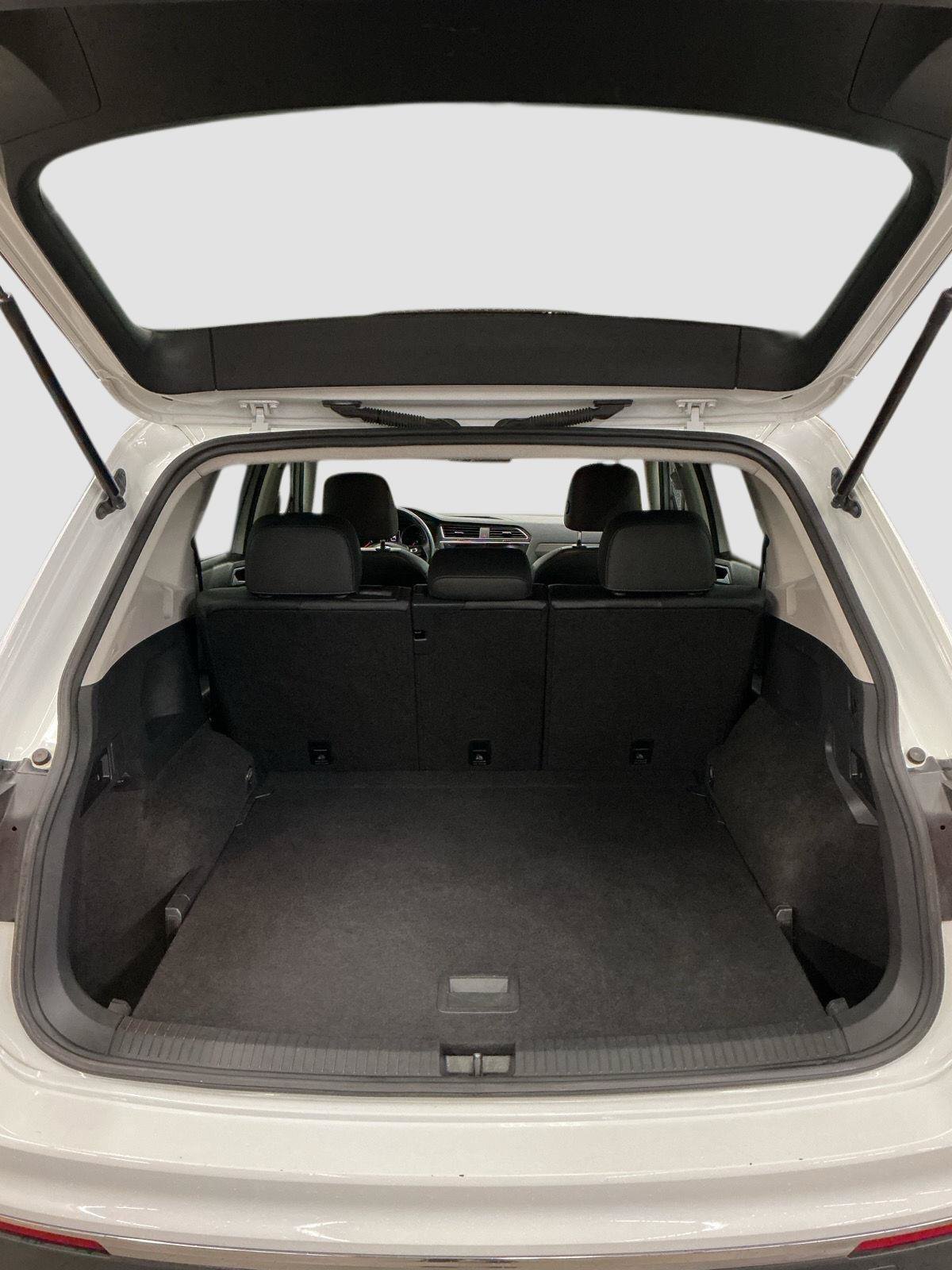 Used 2020 Volkswagen Tiguan S AWD/4WD image 21