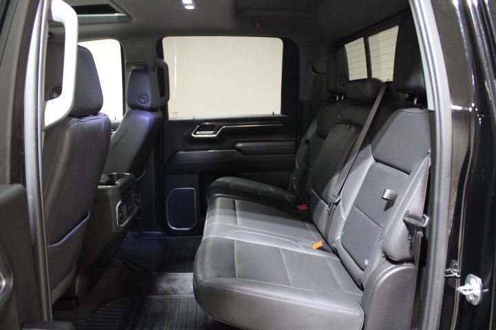 Used 2024 Chevrolet Silverado 2500 LTZ w/ LTZ Convenience Package image 22