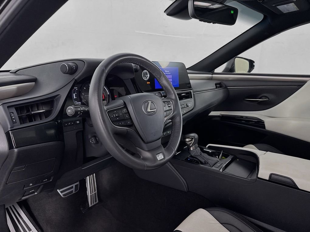 Used 2023 Lexus ES 350 F Sport w/ Accessory Package (Z2) image 12