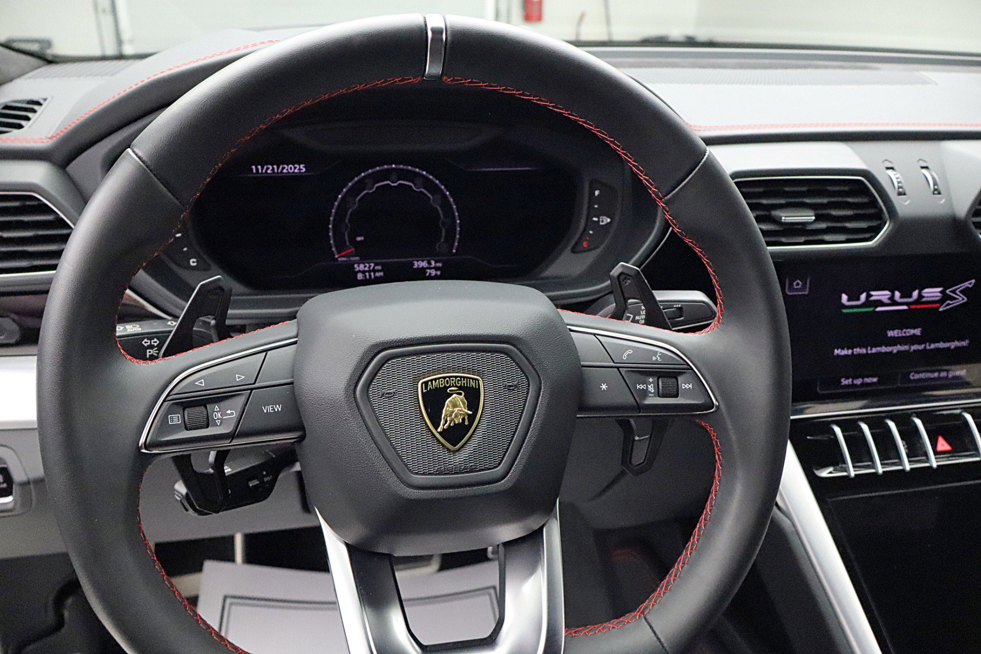 Used 2024 Lamborghini Urus S image 30