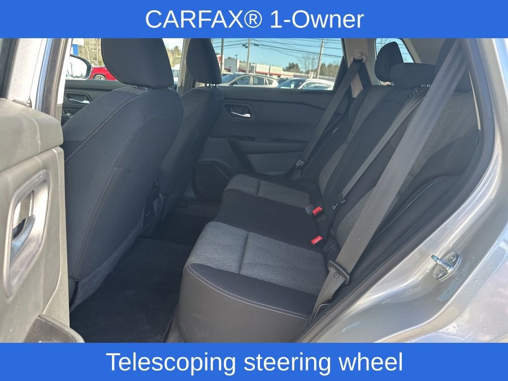 Used 2024 Nissan Rogue SV image 29