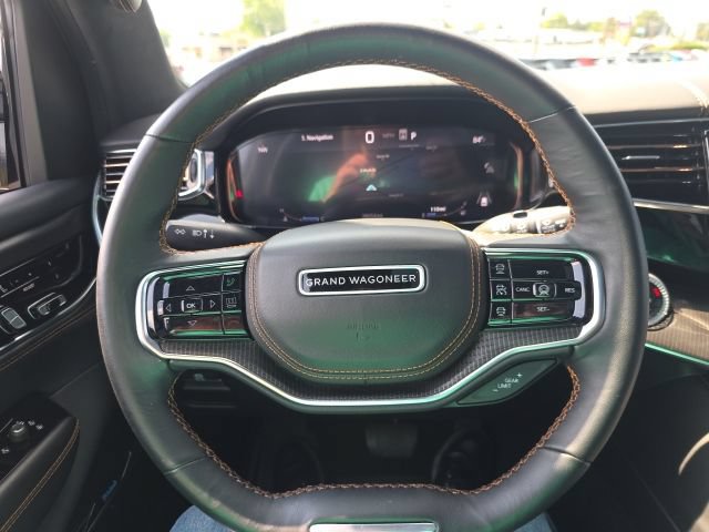 Used 2025 Jeep Grand Wagoneer L Series III w/ Rear Seat Video Group 1 AWD/4WD image 19