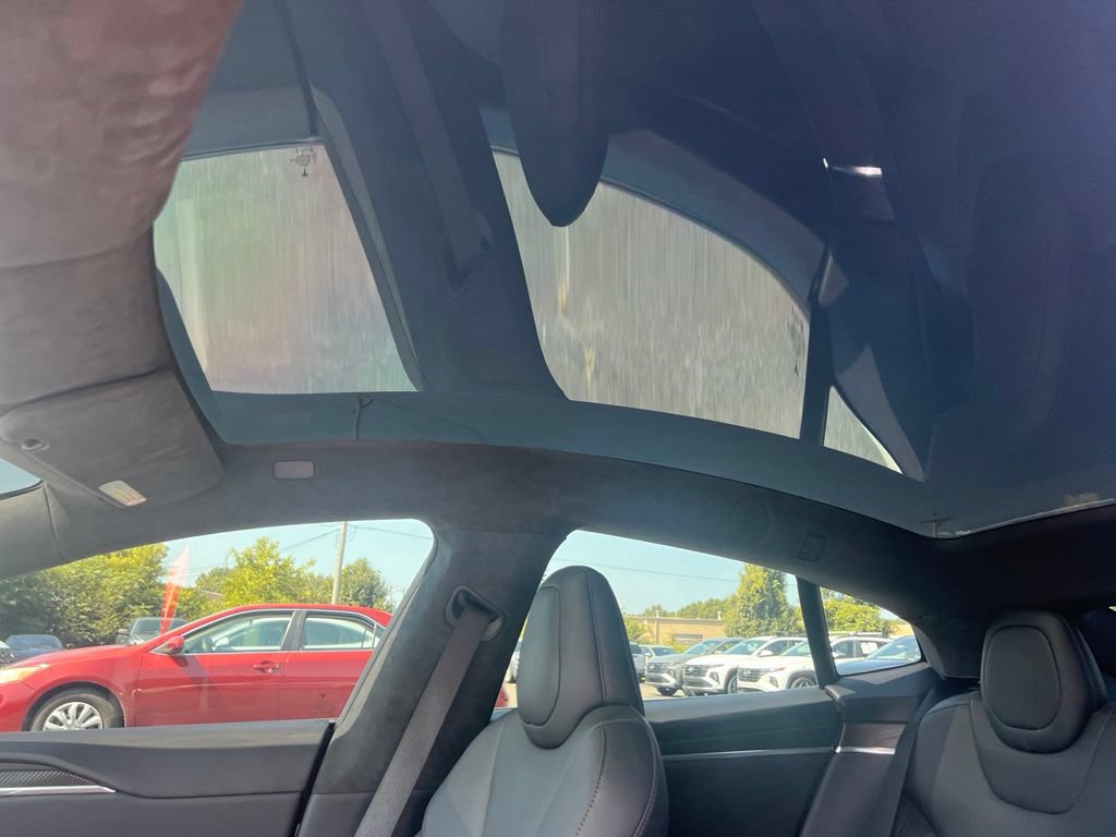 Used 2023 Tesla Model S Standard Range AWD/4WD image 11