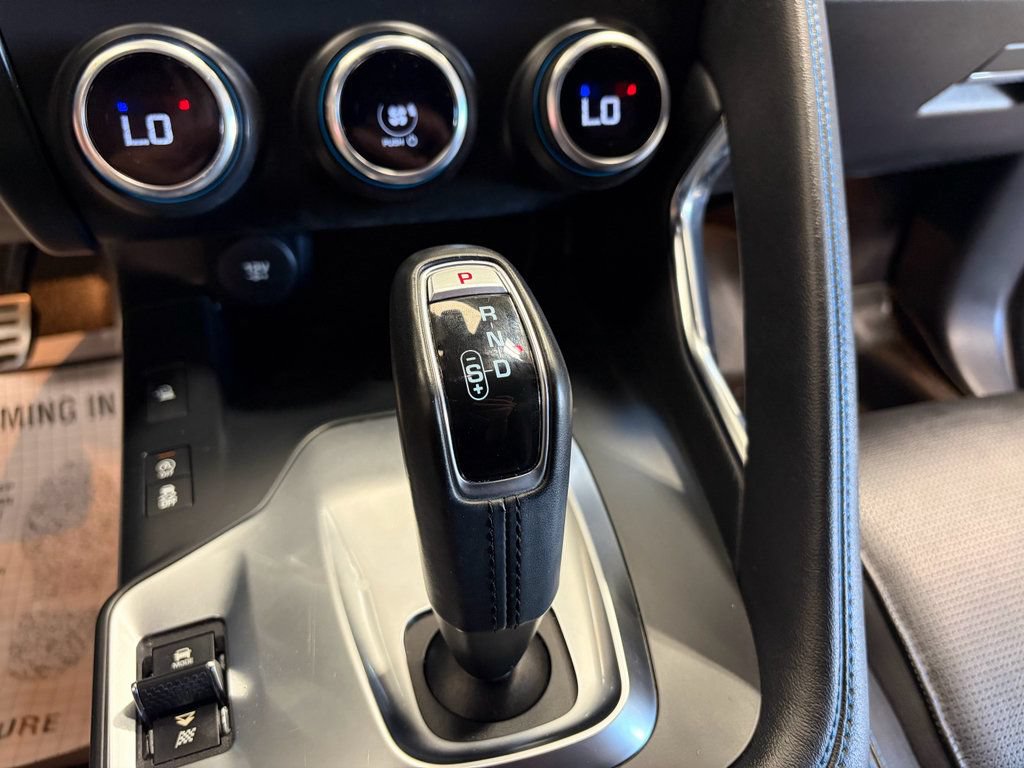 Used 2019 Jaguar E-PACE R-Dynamic SE AWD/4WD image 21