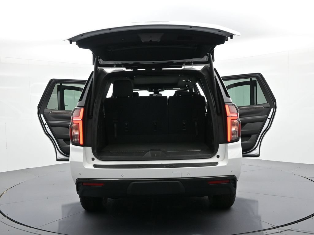 Used 2021 Chevrolet Tahoe Z71 w/ Rear Media and Nav Package AWD/4WD image 40