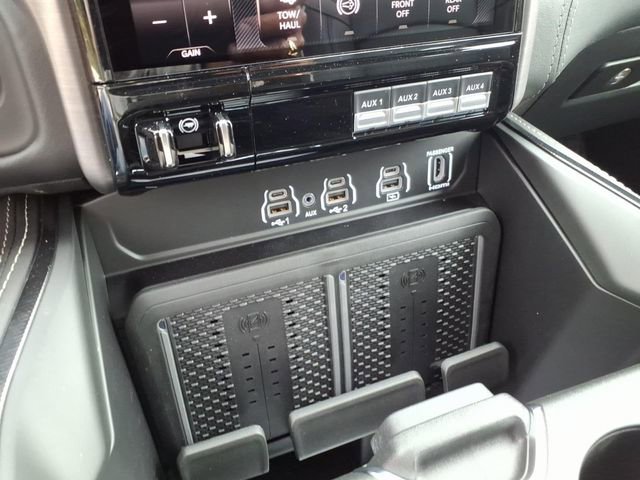 New 2026 RAM 2500 Rebel AWD/4WD image 8