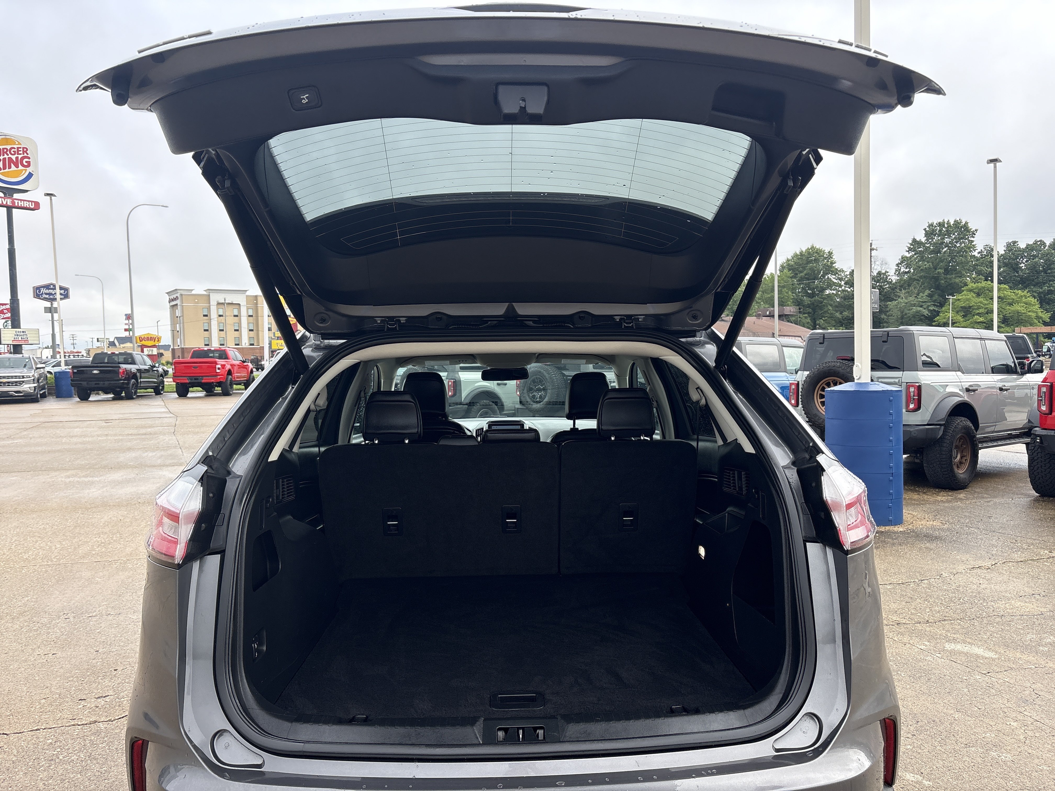 Used 2024 Ford Edge SEL w/ Convenience Package AWD/4WD image 6