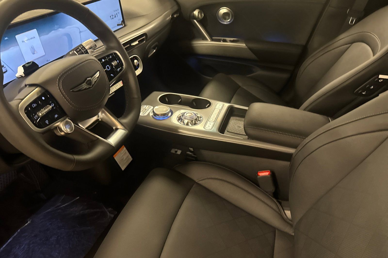 New 2026 Genesis GV60 Advance AWD/4WD image 10